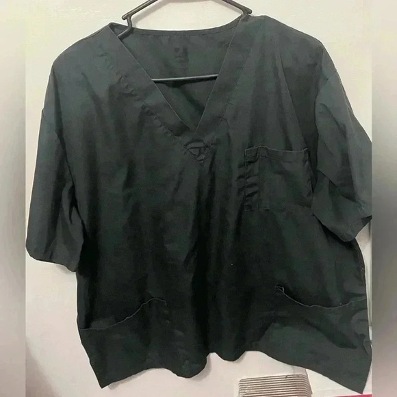 Dark grey scrub top - Picture 3 of 5